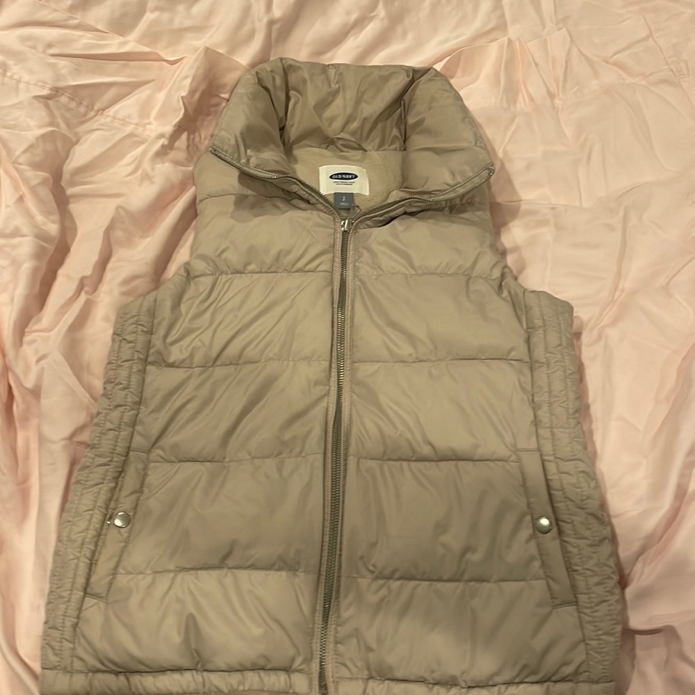 Tan puffy vest